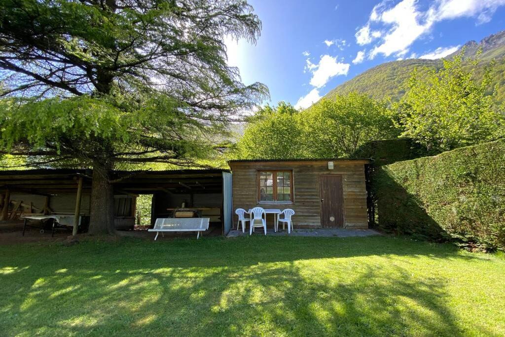 T2 Ensoleille. Terrasse, Jardin Commun, Vue, Parking. Apartment Cauterets Luaran gambar