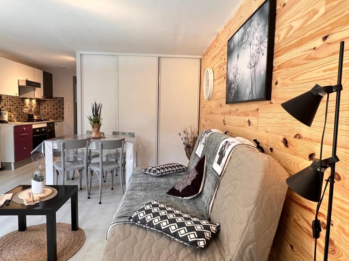 T2 Ensoleille. Terrasse, Jardin Commun, Vue, Parking. Apartment Cauterets Luaran gambar